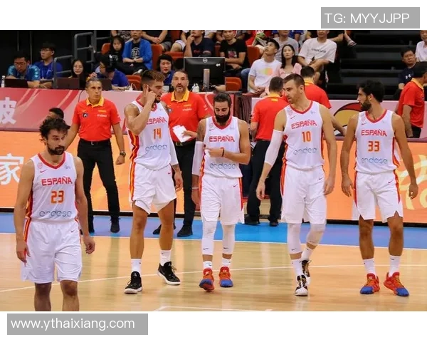 南京篮球队在世界杯积分榜上以91分稳居第一名展现强劲实力